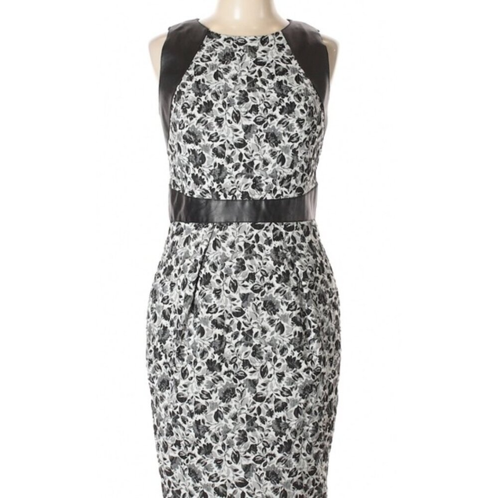 Carmen Marc Valvo Leather Shoulder Floral Knee-Length Dress, Size 4 - Picture 1 of 12